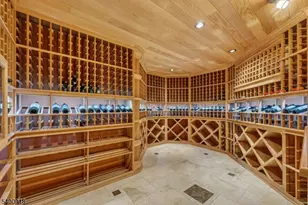 54 Hamilton Dr E, North Caldwell, NJ 07006 - Photo 49