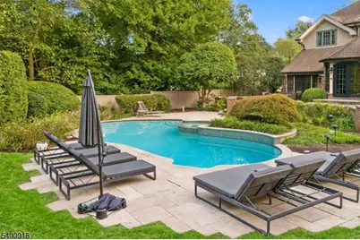 54 Hamilton Dr East, North Caldwell, NJ 07006 - Photo 7