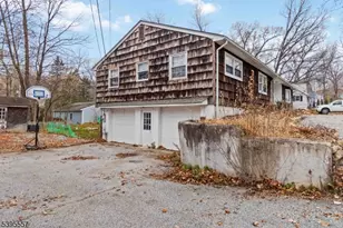 175 Highland Lakes Rd, Vernon, NJ 07422 - Photo 5