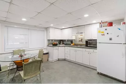 175 Highland Lakes Rd, Vernon, NJ 07422 - Photo 31