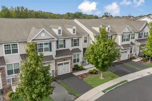 11 Cortland Pl, Montgomery Township, NJ 08558 - Photo 3