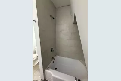 1076 Fulton St, Rahway, NJ 07065 - Photo 13