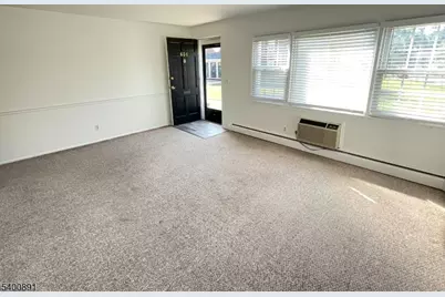 604 Pitney Pl, Morris Township, NJ 07960 - Photo 3