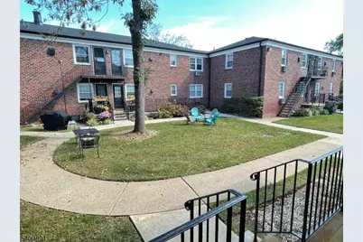 604 Pitney Pl, Morris Township, NJ 07960 - Photo 13