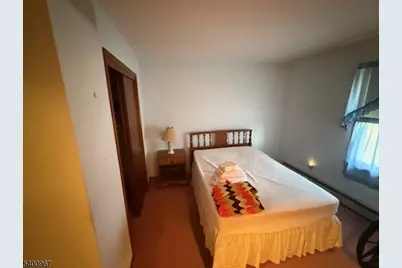 153 S 7th Ave, Manville, NJ 08835 - Photo 5