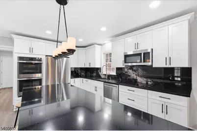 611 Snake Den Rd, West Milford, NJ 07480 - Photo 3