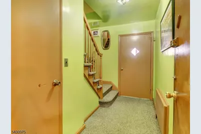 103 Mount Vernon Pl, Newark, NJ 07106 - Photo 3