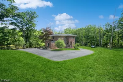 242 Lake Rd, Morris Township, NJ 07960 - Photo 5