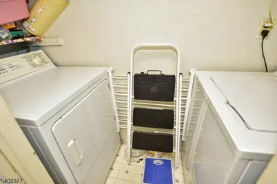 72 Burnside Pl, Wanaque, NJ 07420 - Photo 11