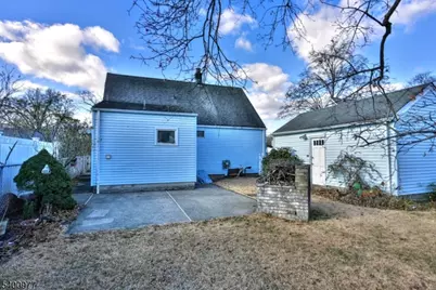 72 Burnside Pl, Wanaque, NJ 07420 - Photo 19