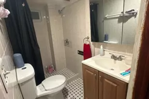 25 Burgess Pl, Passaic, NJ 07055 - Photo 31