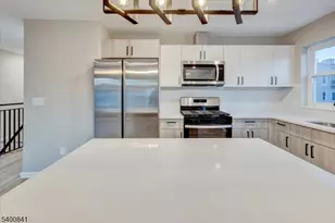 581 Bergen St, Newark, NJ 07108 - Photo 19