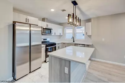 581 Bergen St, Newark, NJ 07108 - Photo 17