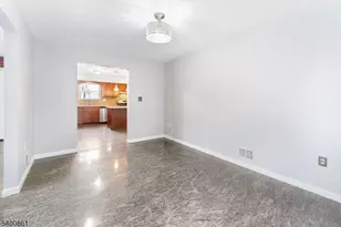 466 Lidgerwood Ave, Elizabeth, NJ 07202 - Photo 7