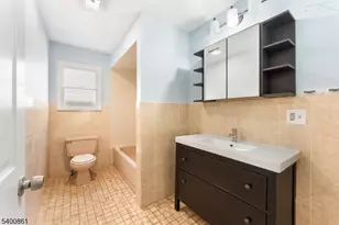 466 Lidgerwood Ave, Elizabeth, NJ 07202 - Photo 11