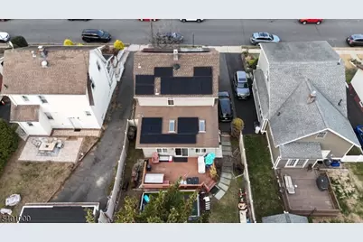 237 Winfield Ter, Union Township, NJ 07083 - Photo 19