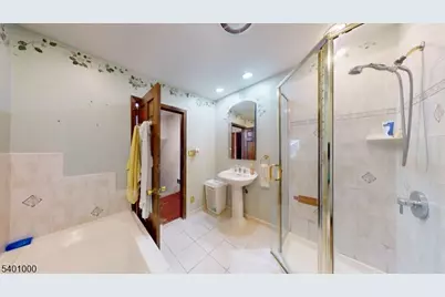 237 Winfield Ter, Union Township, NJ 07083 - Photo 13