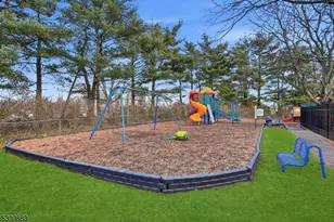 254 Crescenzi Ct, West Orange Township, NJ 07052 - Photo 41