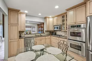 254 Crescenzi Ct, West Orange Township, NJ 07052 - Photo 15