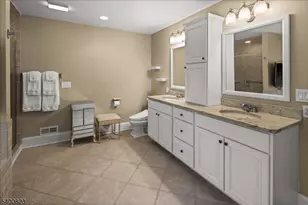 36 Saddlewood Ct, Montgomery Township, NJ 08502 - Photo 23