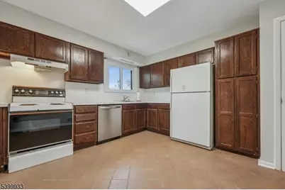 35 S Derby Rd, Springfield, NJ 07081 - Photo 15