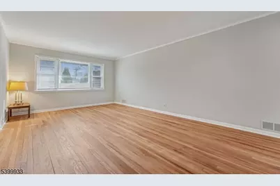 35 S Derby Rd, Springfield, NJ 07081 - Photo 7