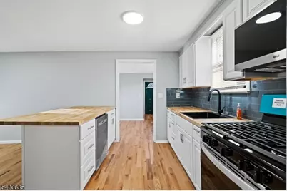 2359 Morse Ave, Scotch Plains Township, NJ 07076 - Photo 15