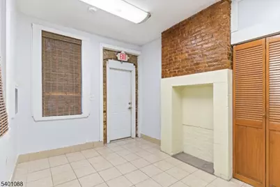 15 Warren St, Newark, NJ 07102 - Photo 9