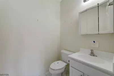 520 Victor St #42, Saddle Brook Township, NJ 07663 - Photo 17
