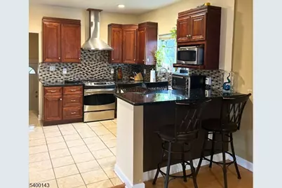 31 Washington Ave, Springfield, NJ 07081 - Photo 3