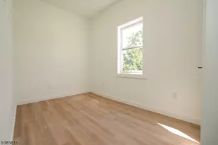 776 Bergen St, Newark, NJ 07108 - Photo 19