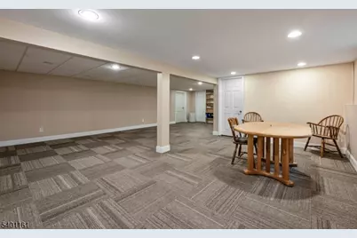 14 Longview Dr, Montville Township, NJ 07082 - Photo 23