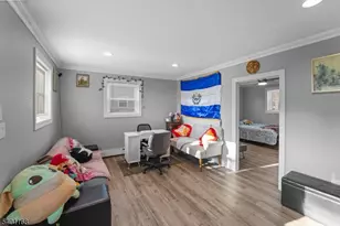 428 Helfin St, Bound Brook, NJ 08805 - Photo 15