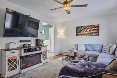 26 Acorn Dr, Vernon, NJ 07422 - Photo 11