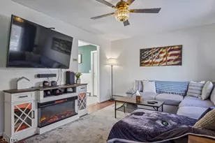 26 Acorn Dr, Vernon, NJ 07422 - Photo 11