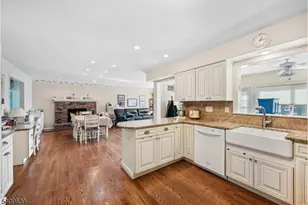 35 Salters Farm Rd, Tewksbury Township, NJ 07830 - Photo 3