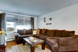 12 McKinley Ave, Lodi, NJ 07644 - Photo 5