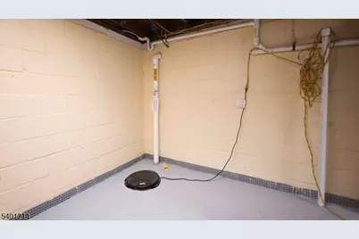 1062 Rt523, Readington, NJ 08822 - Photo 33