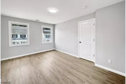 631 S Main St, Greenwich Township, NJ 08886 - Photo 25