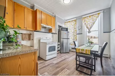 89 Market St, Paterson, NJ 07505 - Photo 3