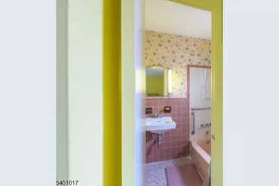 4 Herbert Pl, West Caldwell, NJ 07006 - Photo 31