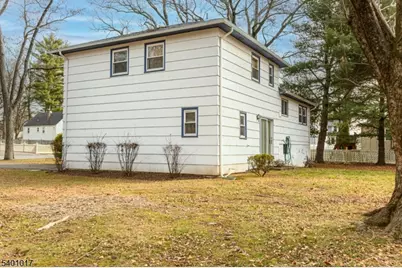 4 Herbert Pl, West Caldwell, NJ 07006 - Photo 5