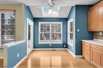 19 Hancock Ct, Bernards Township, NJ 07920 - Photo 15