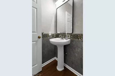 19 Hancock Ct, Bernards Township, NJ 07920 - Photo 17