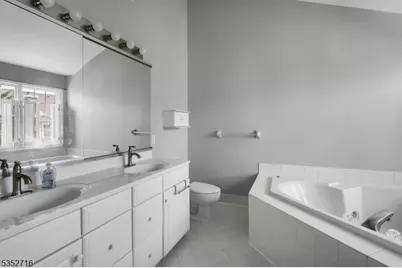 19 Hancock Ct, Bernards Township, NJ 07920 - Photo 23