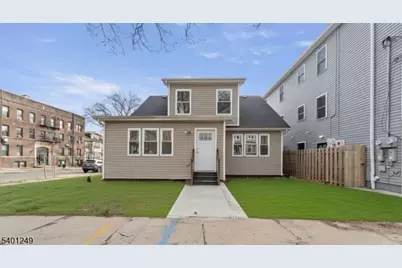 390 Clinton Pl, Newark, NJ 07112 - Photo 1