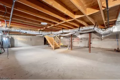 390 Clinton Pl, Newark, NJ 07112 - Photo 23