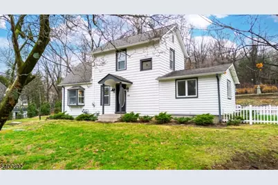 390 Mountain Ave, Franklin Lakes, NJ 07417 - Photo 3