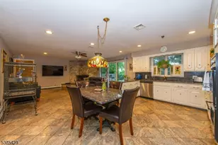 118 Country Ln, Clifton, NJ 07013 - Photo 7