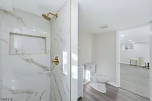 33 Midland Ave, East Orange, NJ 07017 - Photo 33